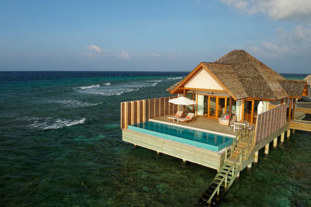 Superior Water Villa with Pool photo 20